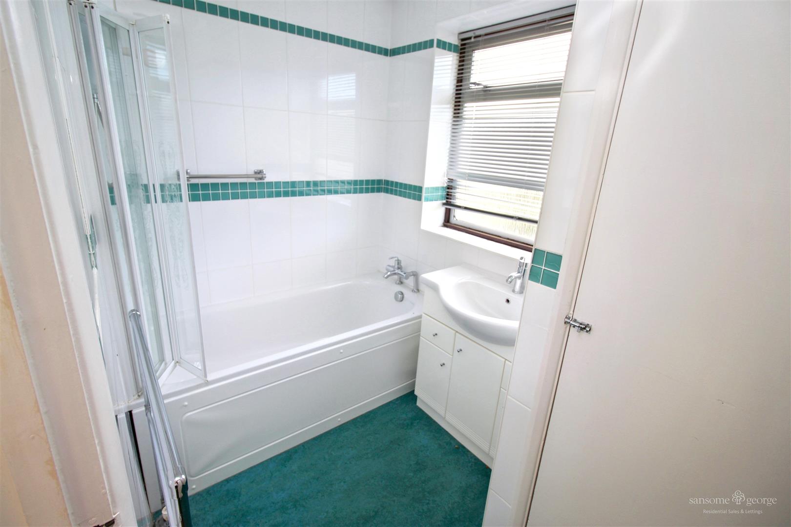 Elmstone Drive, Tilehurst, Reading
